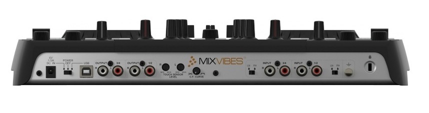 MixVibes U-MIX Control Pro USB DJ Controller with CrossDJ 2.0